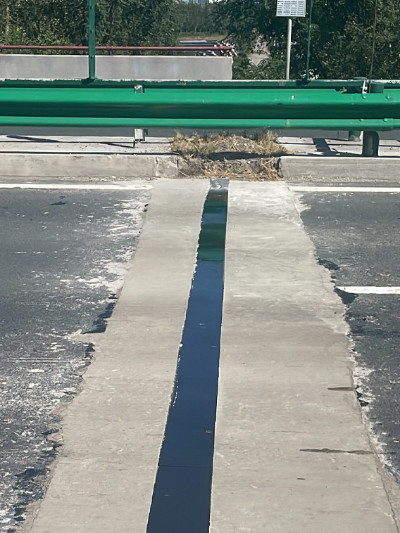 公路桥梁伸缩缝严格控制施工安装过程（二）——磐云混凝土修复料为您讲述