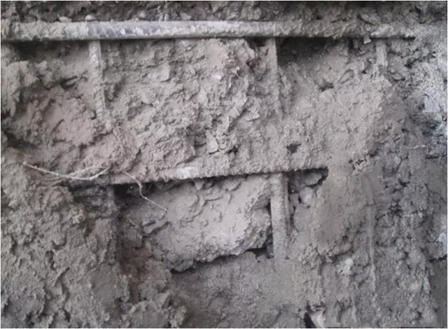 混凝土露筋02